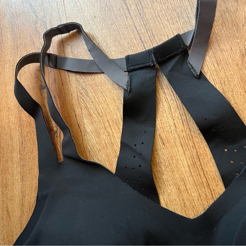 Brooks High-Impaxt Dare Strappy Run Bra Black 34 A/B - Picture 2 of 5